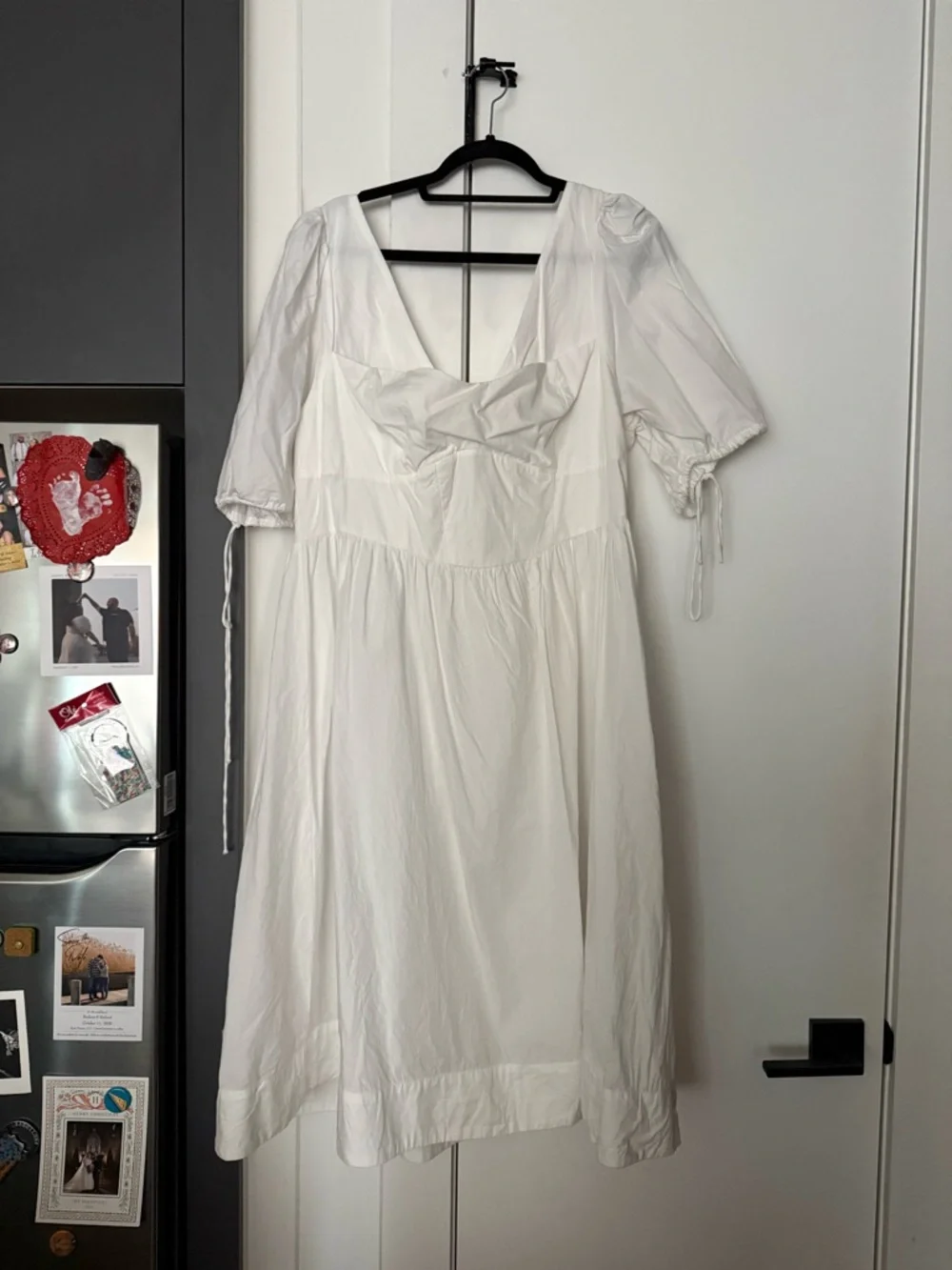 For Love & Lemons White V‑Neck Puff Sleeve Midi Dress - Picture 4 of 9